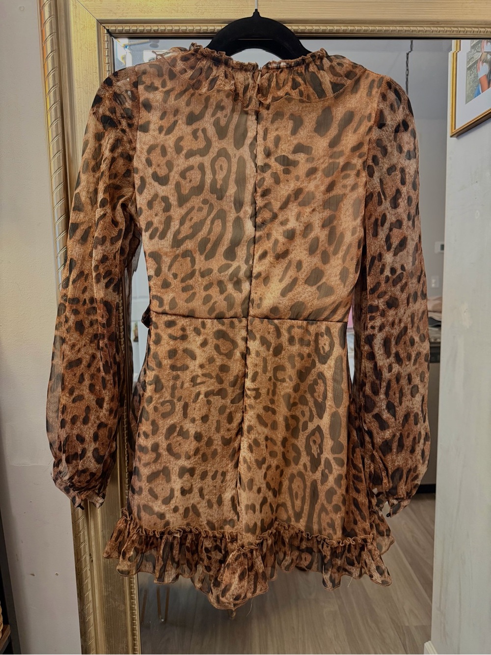 Boohoo Brown Leopard Print Ruffle Wrap Romper - Picture 3 of 3